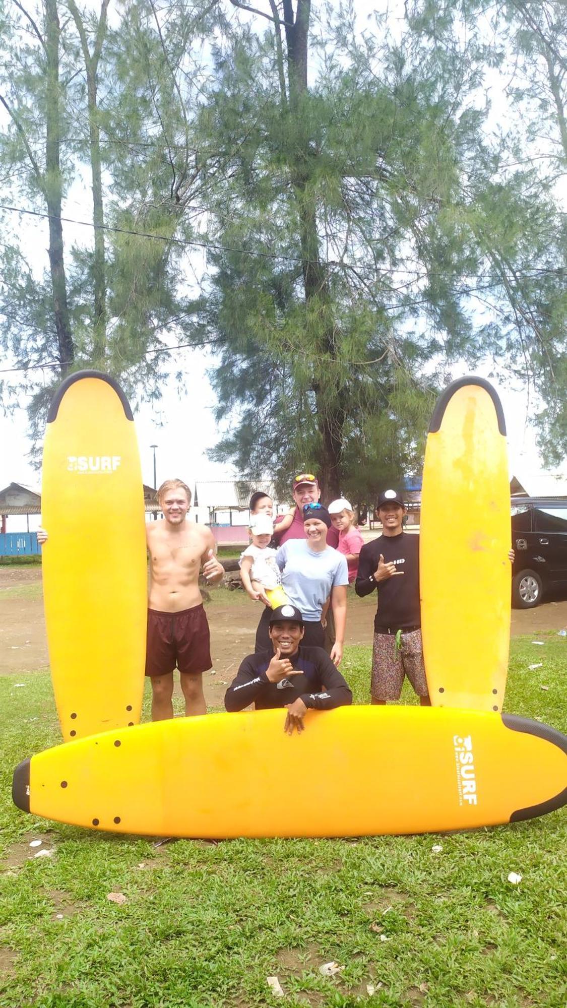 Air Manis Secret Surfcamp Appartement Taluk Batung Buitenkant foto