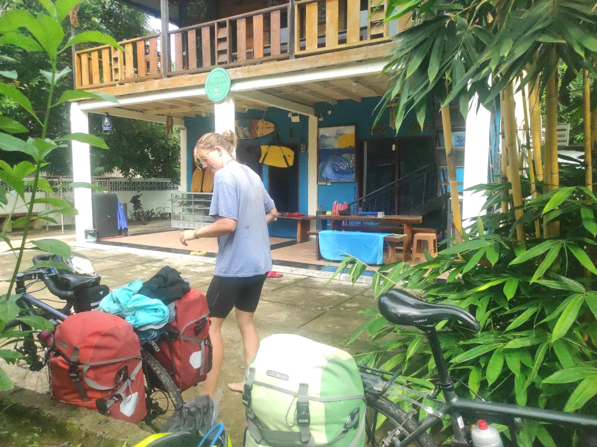 Air Manis Secret Surfcamp Appartement Taluk Batung Buitenkant foto