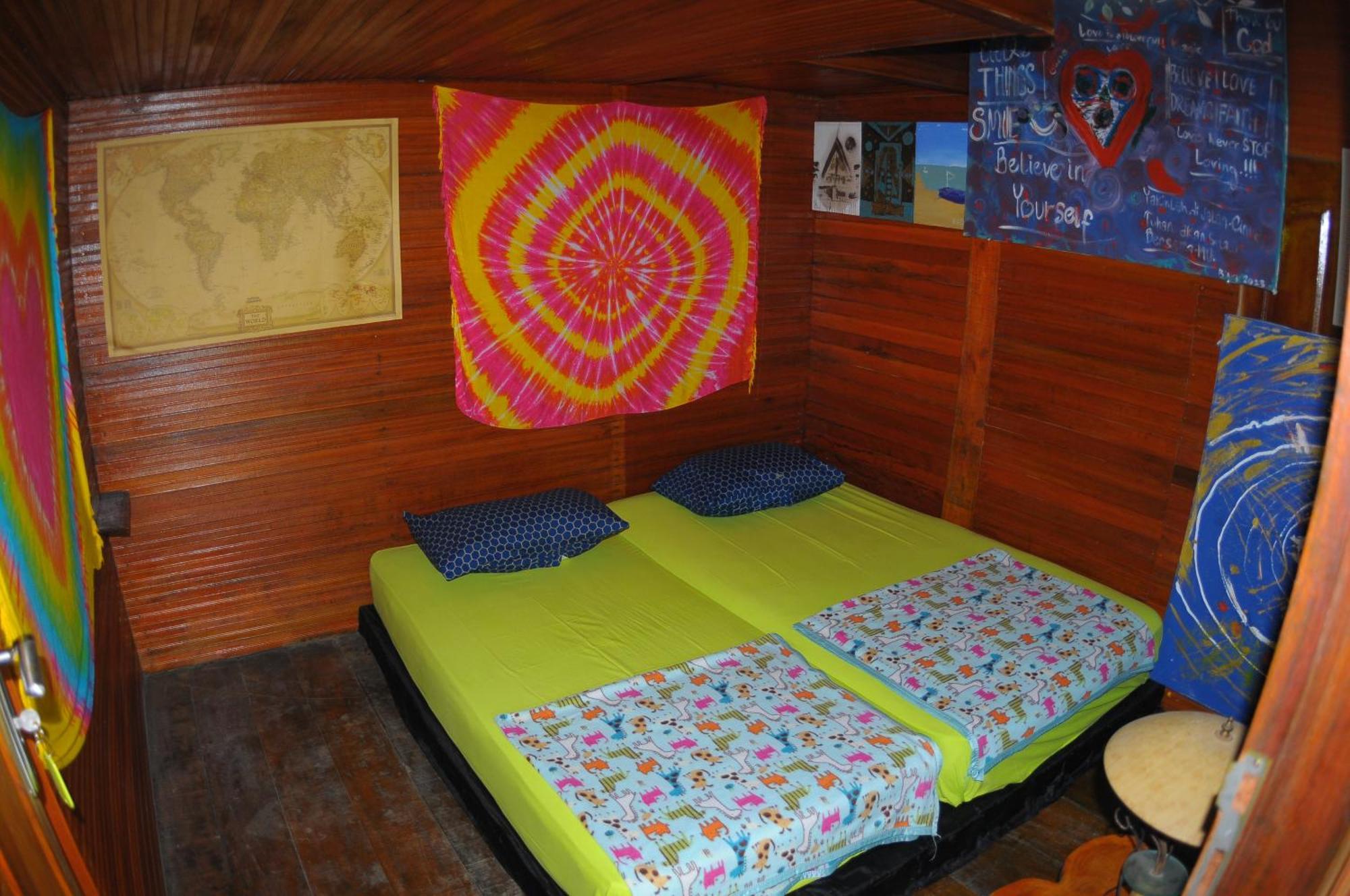Air Manis Secret Surfcamp Appartement Taluk Batung Buitenkant foto