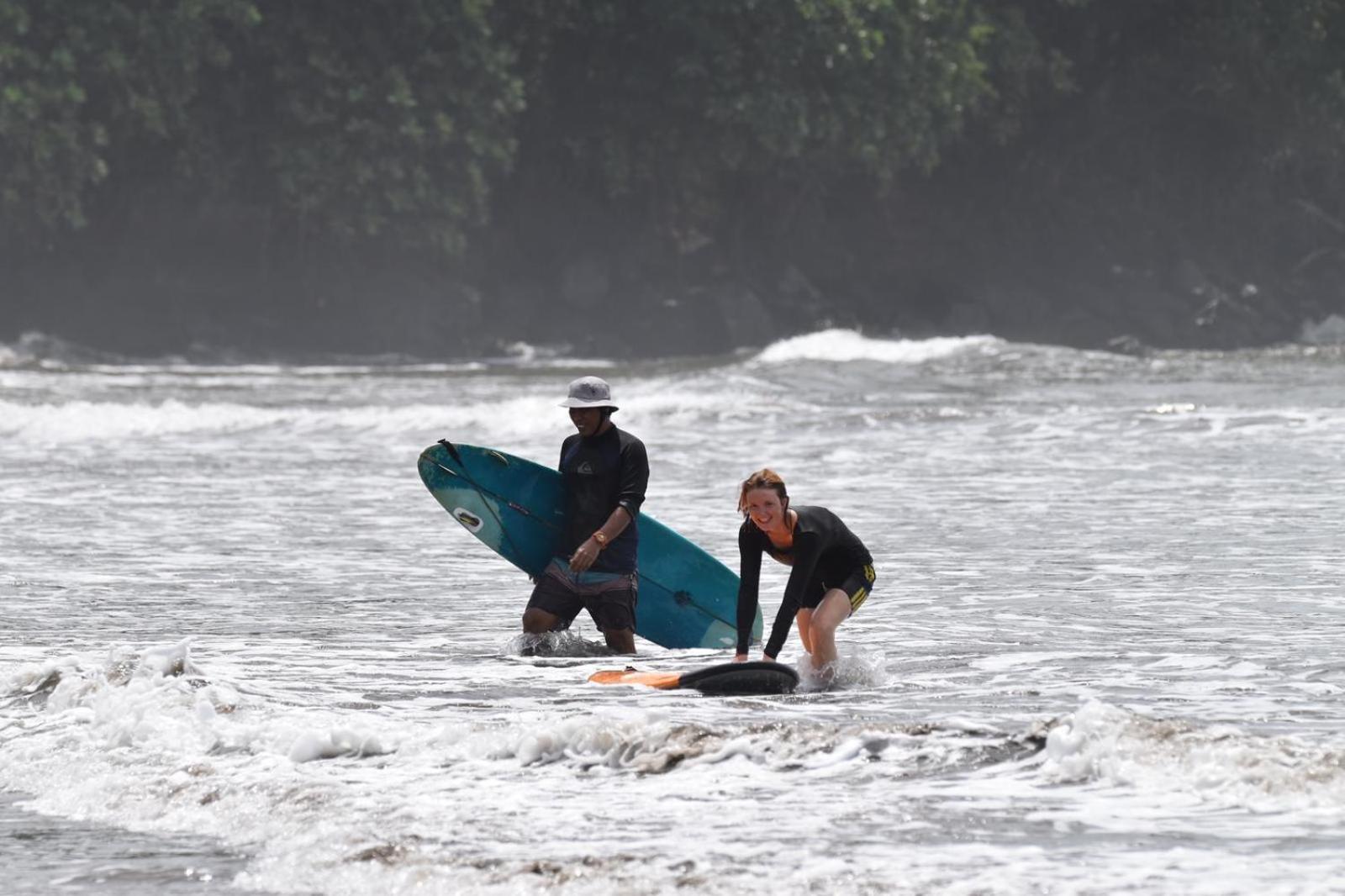 Air Manis Secret Surfcamp Appartement Taluk Batung Buitenkant foto